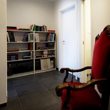 Bric A Brac Eclectic Rooms Uggiano La Chiesa Luaran gambar