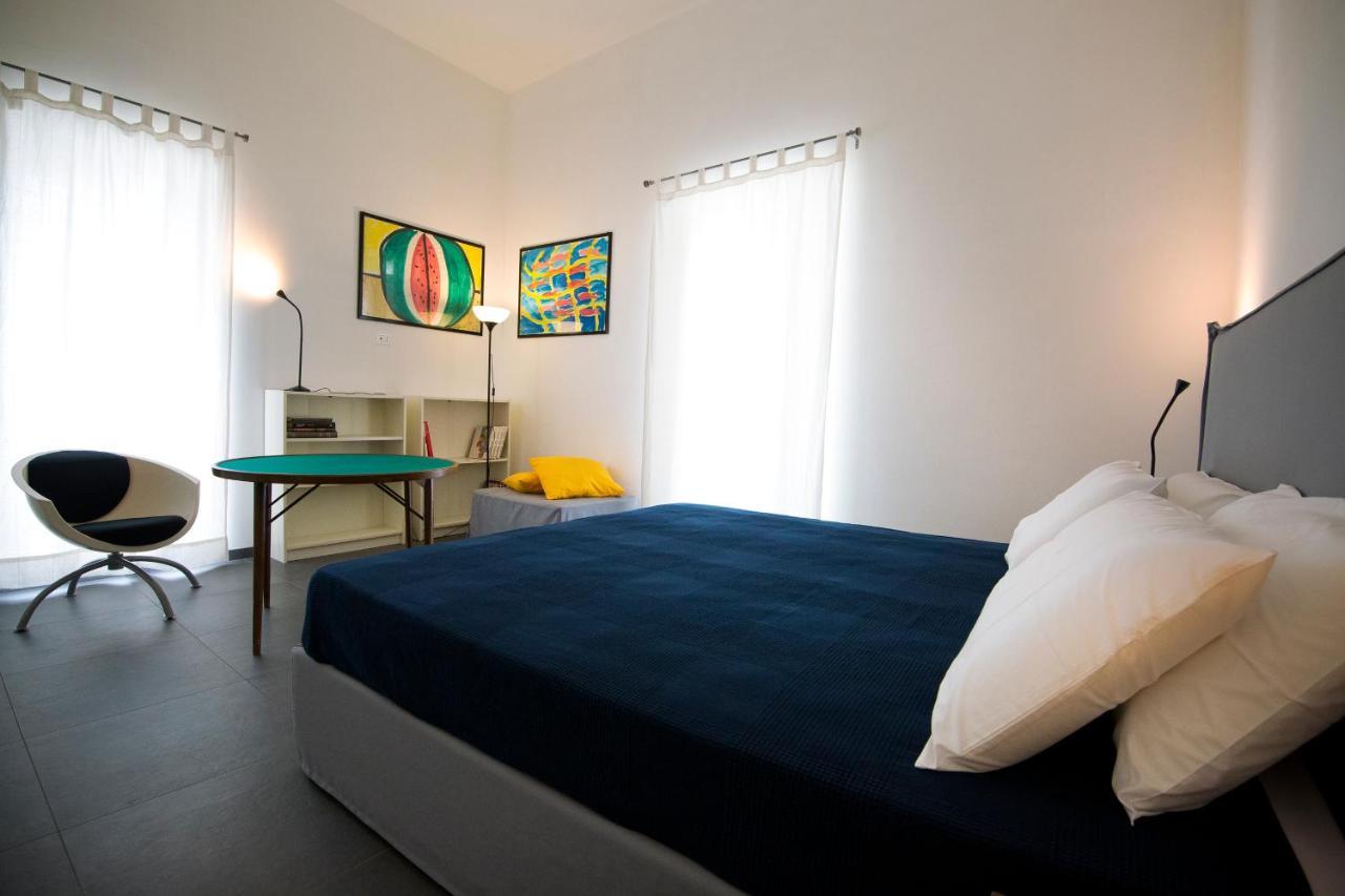 Bric A Brac Eclectic Rooms Uggiano La Chiesa Luaran gambar