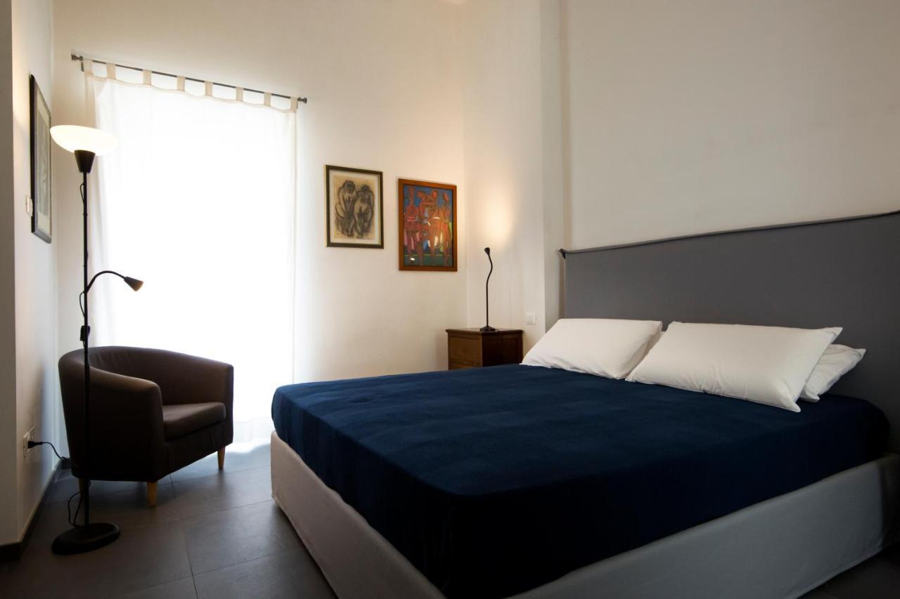 Bric A Brac Eclectic Rooms Uggiano La Chiesa Luaran gambar