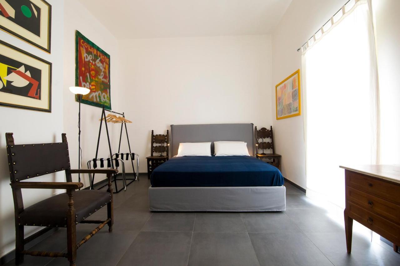 Bric A Brac Eclectic Rooms Uggiano La Chiesa Luaran gambar